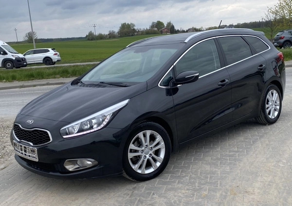 Kia Ceed cena 29900 przebieg: 192585, rok produkcji 2013 z Ustrzyki Dolne małe 781